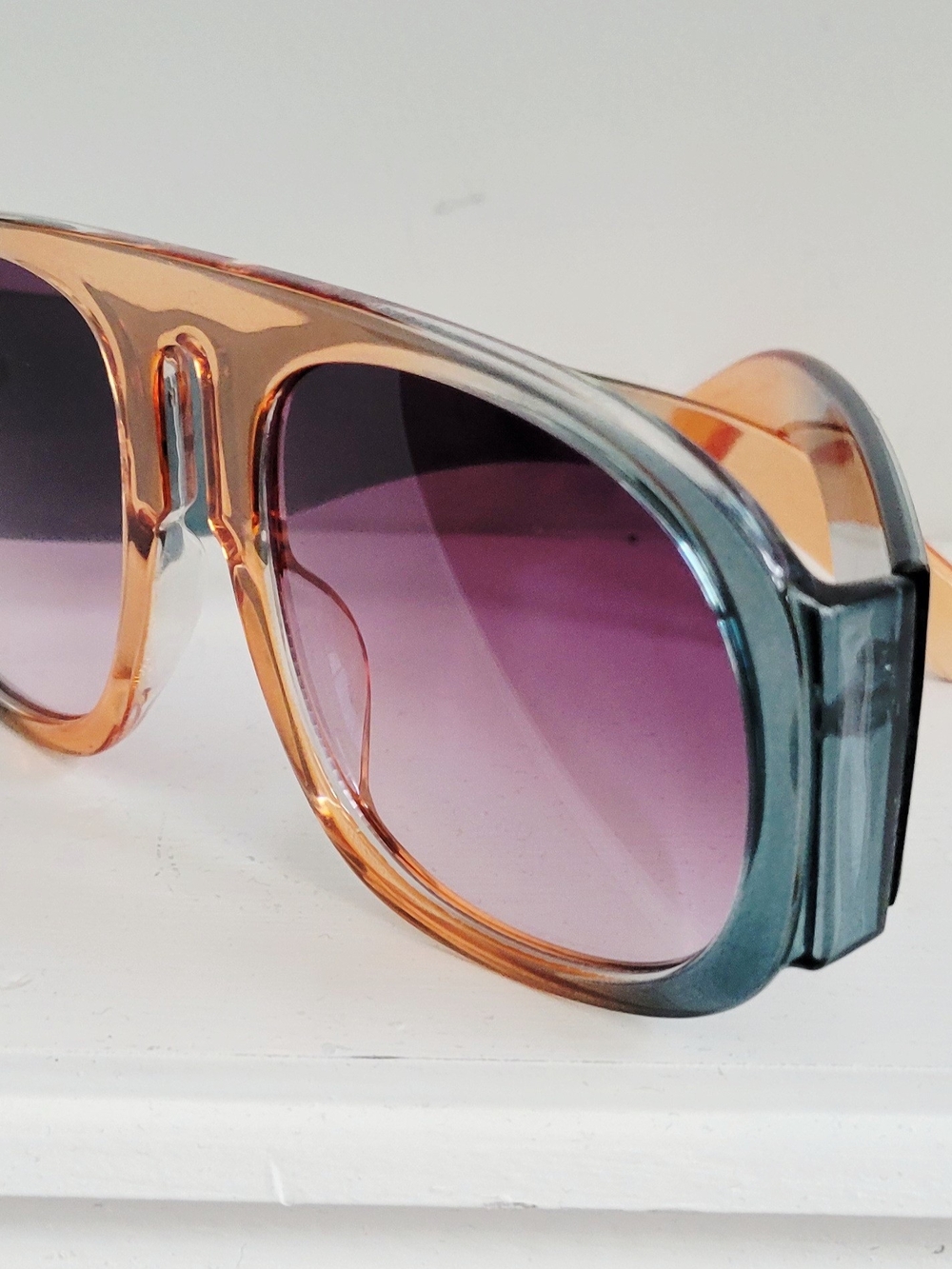 Retro Oversized Shield Sunglasses in Amber and Purple - Picture 2 of 5